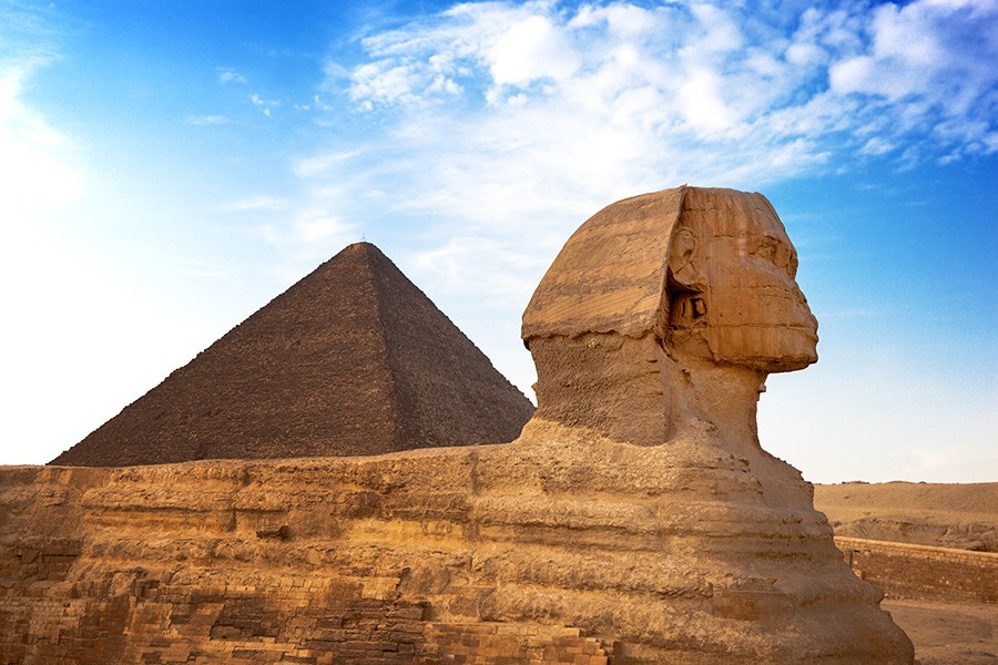 Zwischenstopp zu den Pyramiden und der Sphinx von Gizeh